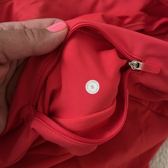 (NWT) Lululemon Speed Up Low-Rise Lined Shorts 2.5" in Carnation Red, Size: 8 - Picture 14 of 16